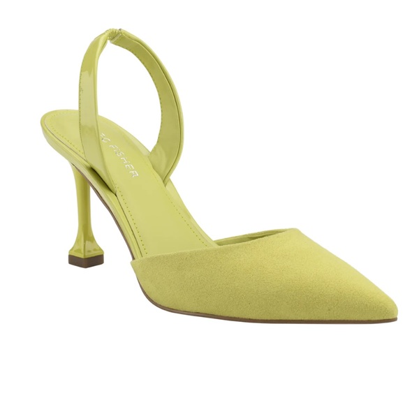 Marc Fisher Shoes - NWOT-HADYA SLINGBACK PUMP
MARC FISHER